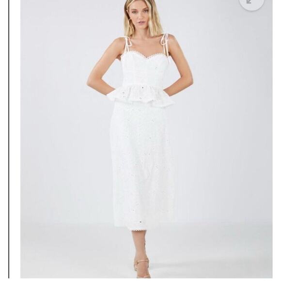 BCBGmaxazaria Skirt And Matching Top White Eyelit Size L - Picture 1 of 12